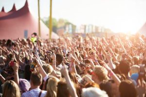How Security Officers Protect People During Summer Events
